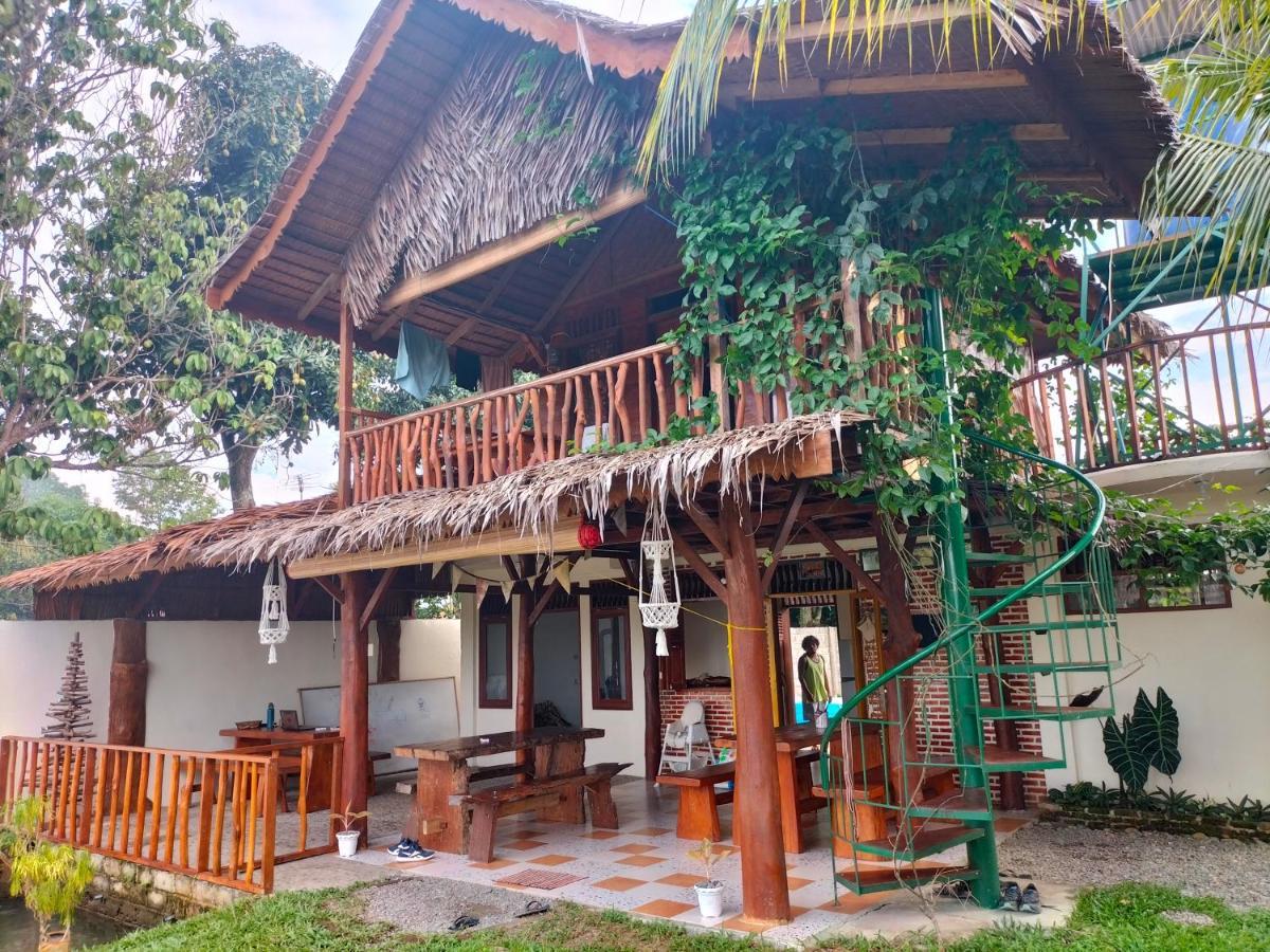 Sumatra Expedition Lodge Bukit Lawang Esterno foto