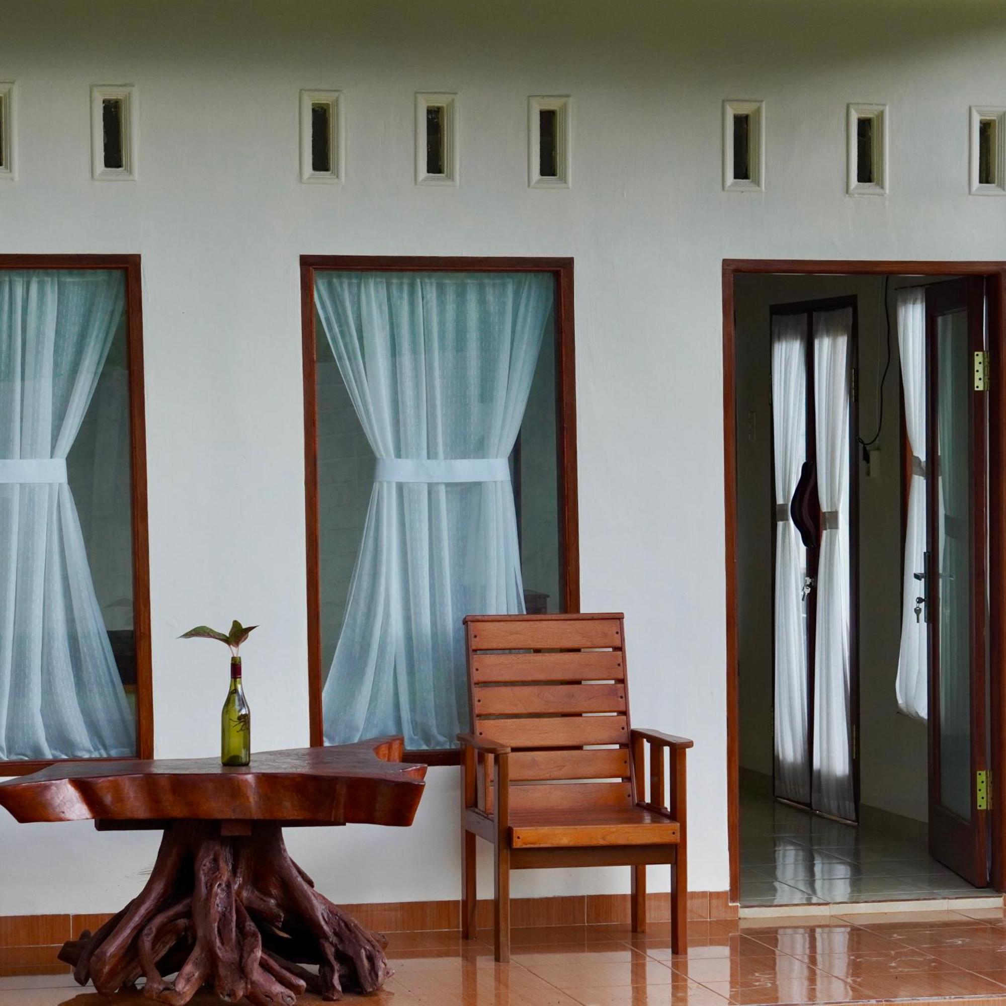 Sumatra Expedition Lodge Bukit Lawang Esterno foto